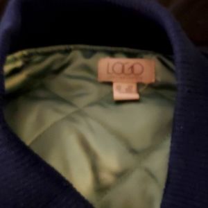 Logo Lori Goldstein jacket